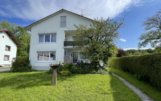 Mehrfamilienhaus mit 2 Garagen in idyllischer Lage, unweit der Mangfall in Rosenheim