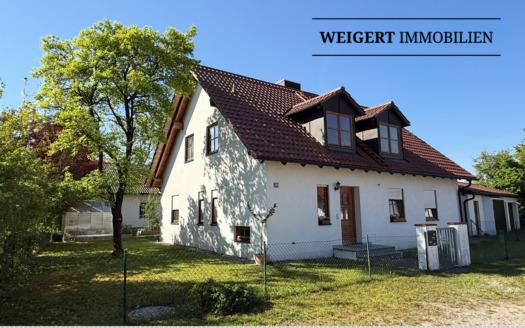 Gepflegtes Zweifamilienhaus in ruhiger Lage von Alling