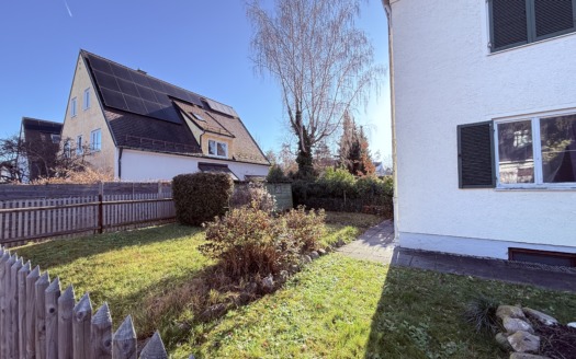 Sanierungsbedürftiges Reiheneckhaus in ruhiger Lage in Laim