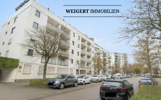 Ansprechende 3-Zimmer-Wohnung mit Dachterrasse, Balkon & TG-Stellplatz in Neuhausen